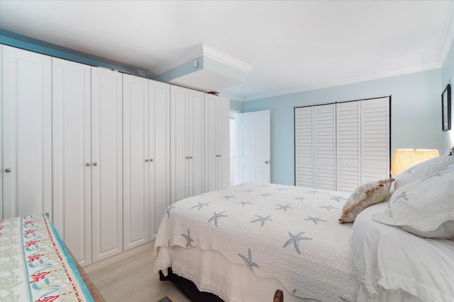 900 Ocean Drive 107, Juno Beach, FL 33408