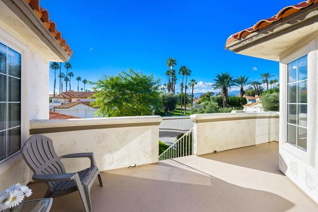 320 Vista Royale Drive, Palm Desert, CA 92211