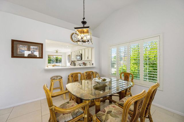 320 Vista Royale Drive, Palm Desert, CA 92211