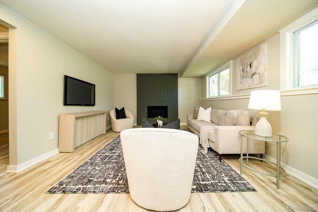 48297 Mallard Drive, Chesterfield Township, MI 48047