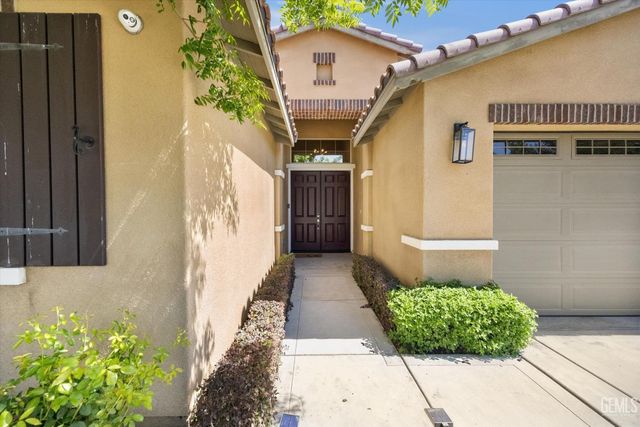 11614 Hollybrook Lane, Bakersfield, CA 93311