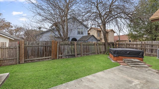 9847 Spring Harvest, San Antonio, TX 78254