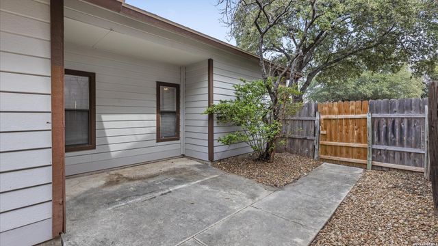 9847 Spring Harvest, San Antonio, TX 78254