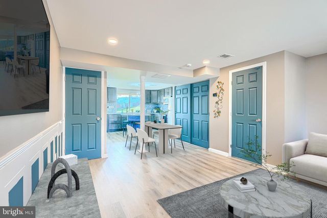 800 SECKEL CT, Baltimore, MD 21227