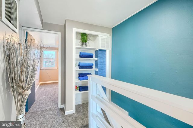 800 SECKEL CT, Baltimore, MD 21227