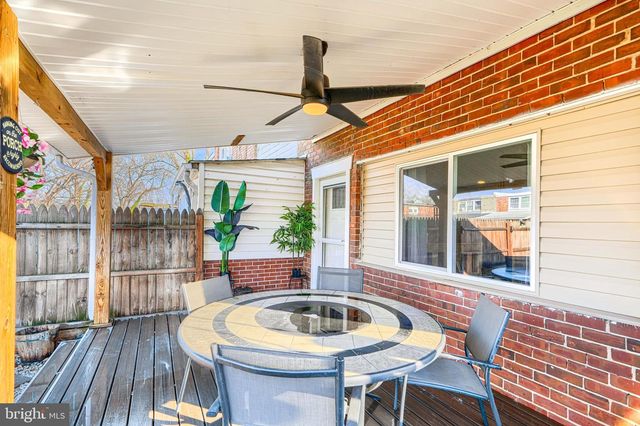 800 SECKEL CT, Baltimore, MD 21227