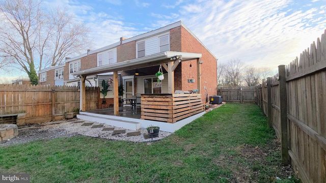 800 SECKEL CT, Baltimore, MD 21227