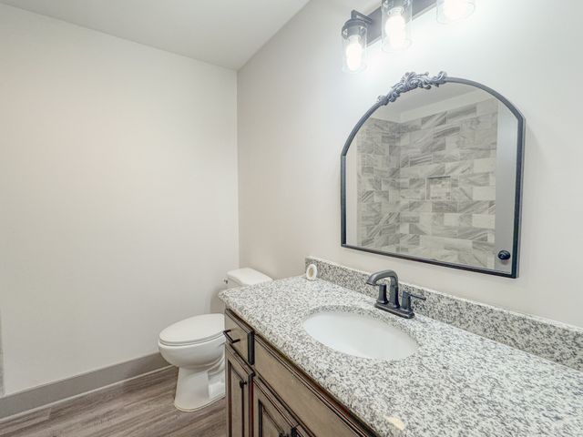 122 Mazie Dr, Lafayette, TN 37083