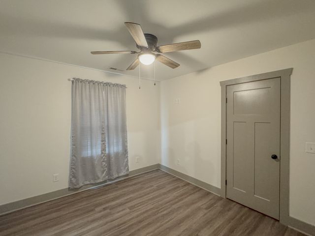 122 Mazie Dr, Lafayette, TN 37083