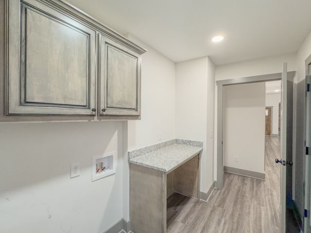 122 Mazie Dr, Lafayette, TN 37083