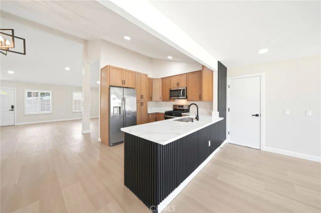 3073 Joshua Tree, Riverside, CA 92503