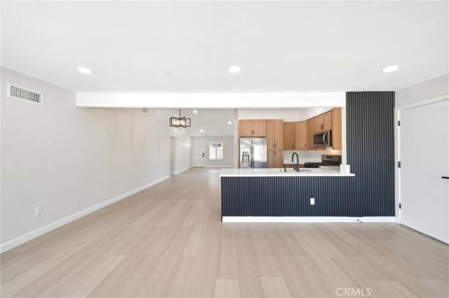 3073 Joshua Tree, Riverside, CA 92503