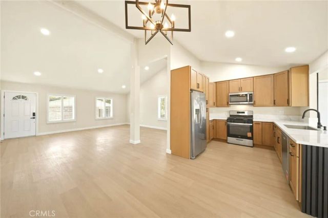 3073 Joshua Tree, Riverside, CA 92503