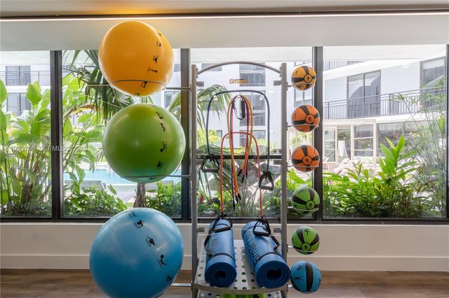 1005 Spring Garden Rd 646, Miami, FL 33136