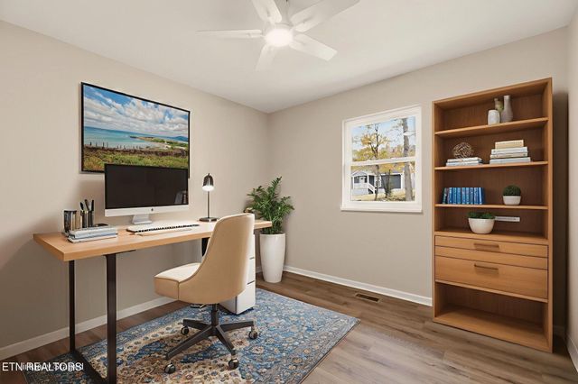 1407 Peltier Rd, Knoxville, TN 37912