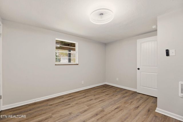 1407 Peltier Rd, Knoxville, TN 37912