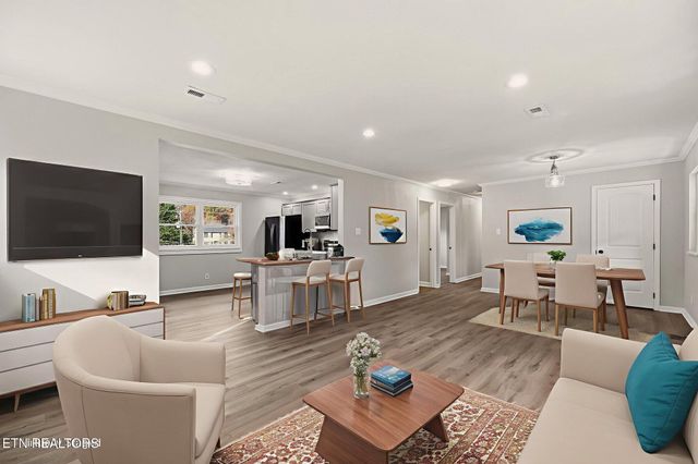 1407 Peltier Rd, Knoxville, TN 37912