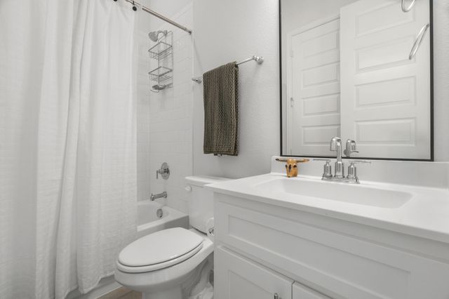 4733 Valley Peak, Flower Mound, TX 76262