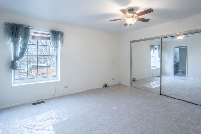 3140 Medford Court, Aurora, IL 60504