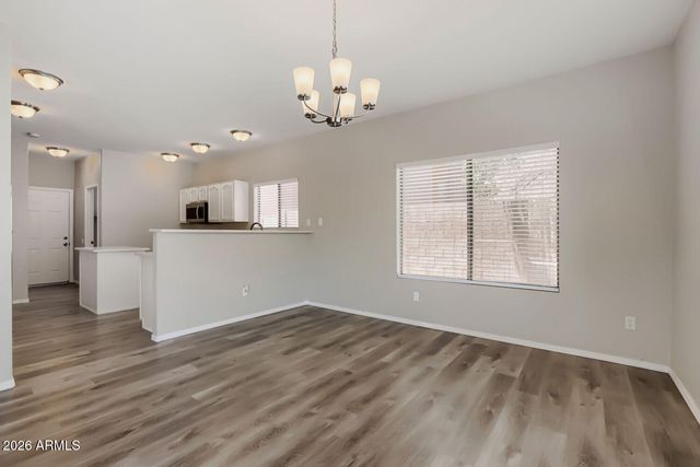 21917 N 70TH Avenue, Glendale, AZ 85310