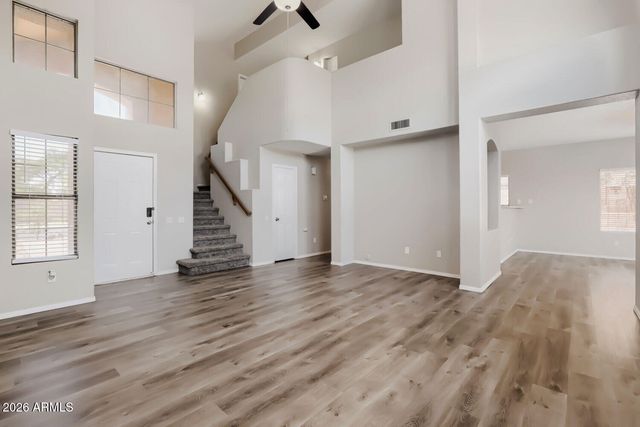 21917 N 70TH Avenue, Glendale, AZ 85310