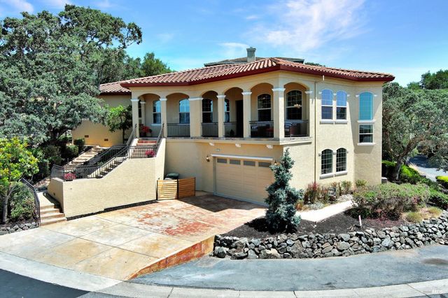 382 Knoll Dr, Fairfield, CA 94534