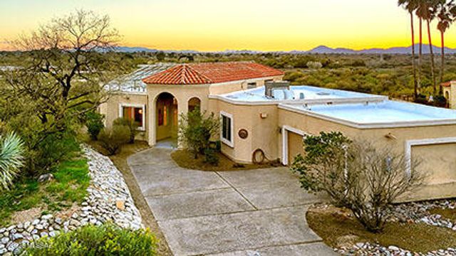 3463 N Country Club Vista Circle, Tucson, AZ 85750