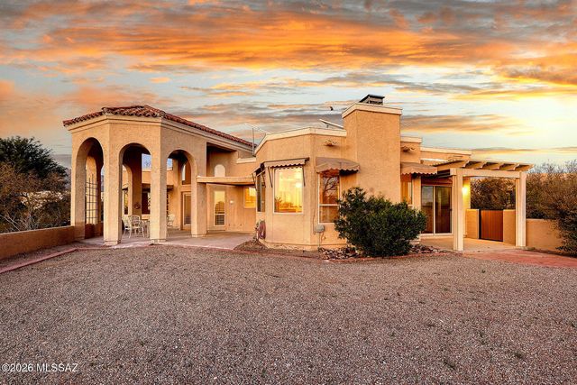 3463 N Country Club Vista Circle, Tucson, AZ 85750