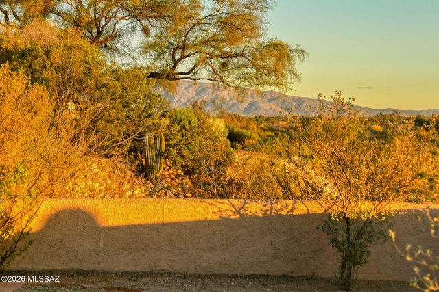 3463 N Country Club Vista Circle, Tucson, AZ 85750