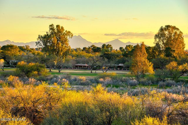 3463 N Country Club Vista Circle, Tucson, AZ 85750