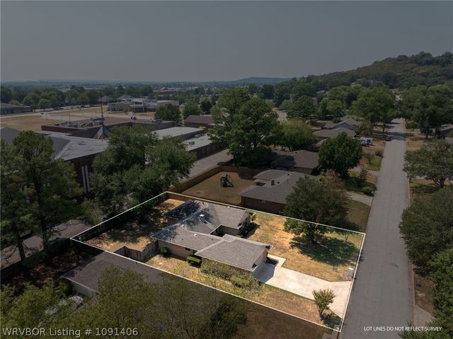 8206 Williamsburg Road, Fort Smith, AR 72903