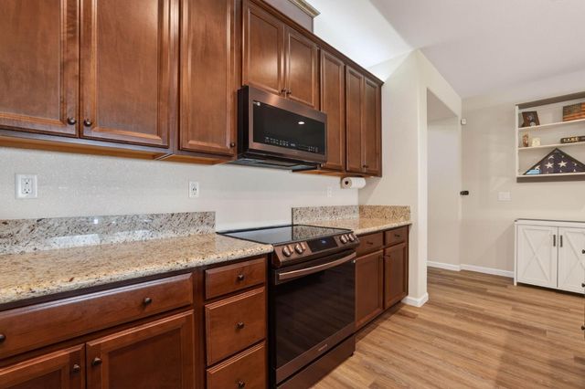 1391 Rio Grande Dr, Plumas Lake, CA 95961