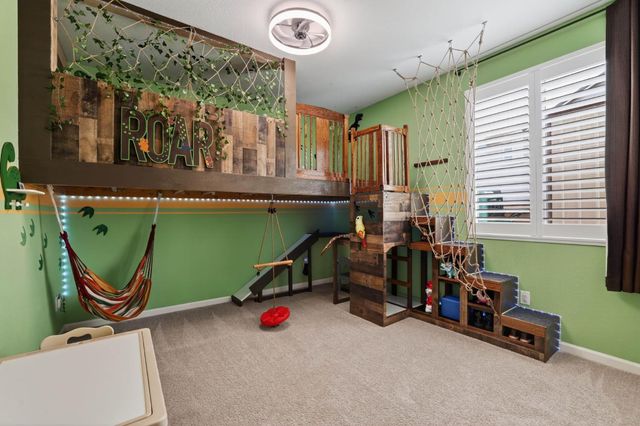 1391 Rio Grande Dr, Plumas Lake, CA 95961