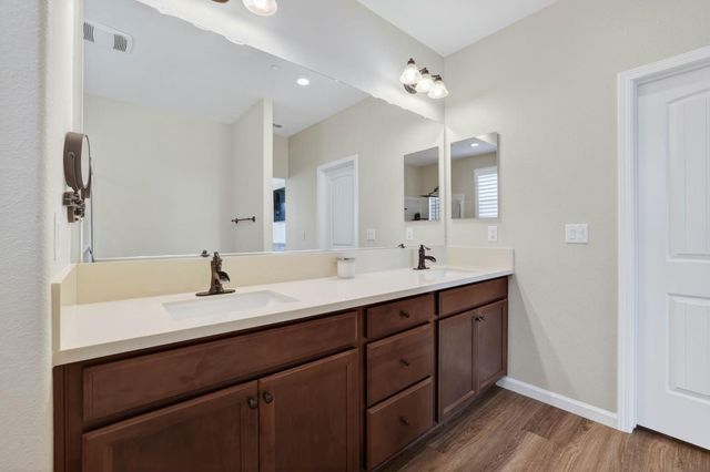 1391 Rio Grande Dr, Plumas Lake, CA 95961