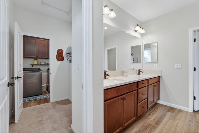 1391 Rio Grande Dr, Plumas Lake, CA 95961