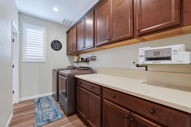 1391 Rio Grande Dr, Plumas Lake, CA 95961