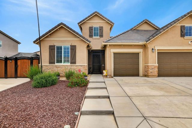 1391 Rio Grande Dr, Plumas Lake, CA 95961