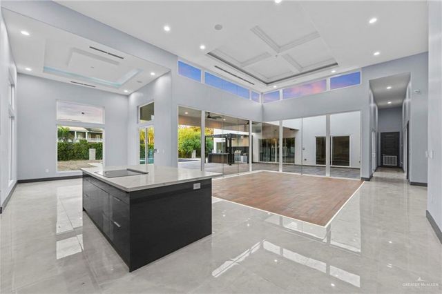 2321 Martha's Lane, Mission, TX 78573