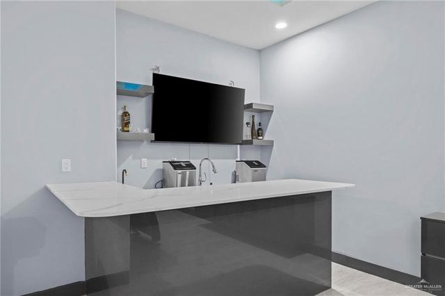 2321 Martha's Lane, Mission, TX 78573