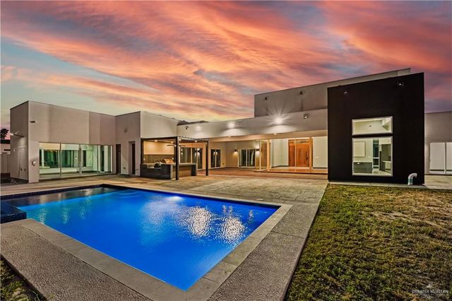 2321 Martha's Lane, Mission, TX 78573