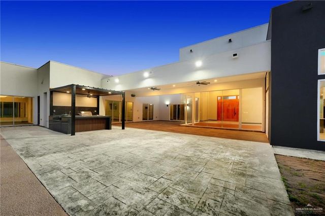 2321 Martha's Lane, Mission, TX 78573