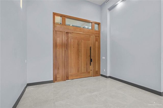 2321 Martha's Lane, Mission, TX 78573