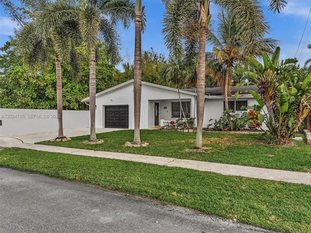 4500 SW 42nd Ter, Dania Beach, FL 33314