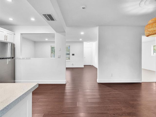 4500 SW 42nd Ter, Dania Beach, FL 33314