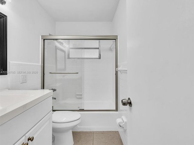 4500 SW 42nd Ter, Dania Beach, FL 33314