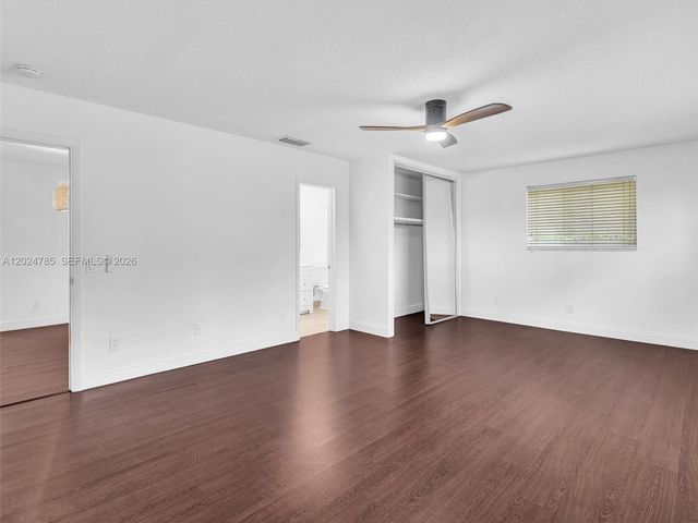4500 SW 42nd Ter, Dania Beach, FL 33314