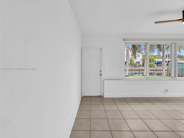 4500 SW 42nd Ter, Dania Beach, FL 33314