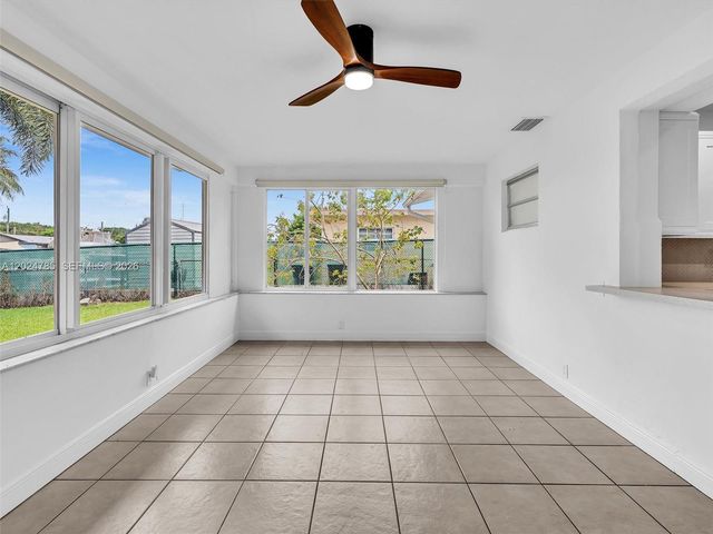 4500 SW 42nd Ter, Dania Beach, FL 33314