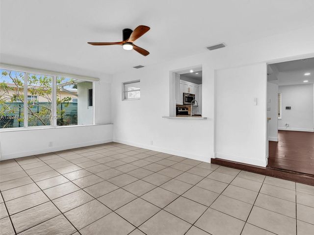 4500 SW 42nd Ter, Dania Beach, FL 33314