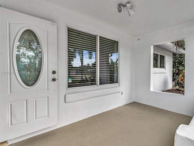 4500 SW 42nd Ter, Dania Beach, FL 33314